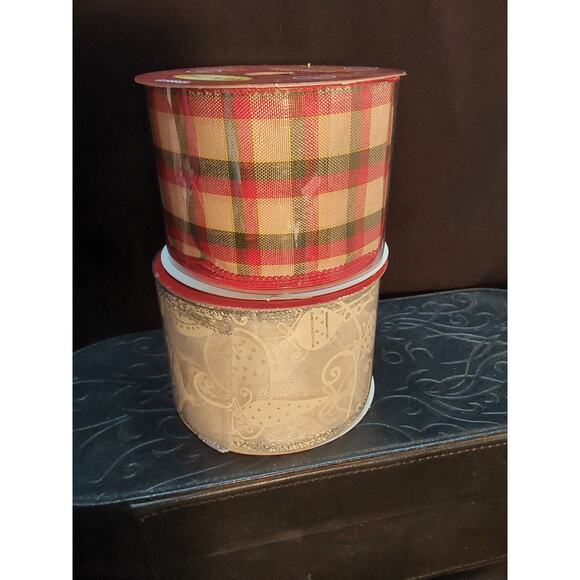 Christmas Ribbon 4 rolls 2 wired 2 regular total 105 ft Bow making Decoration - Picture 3 of 3